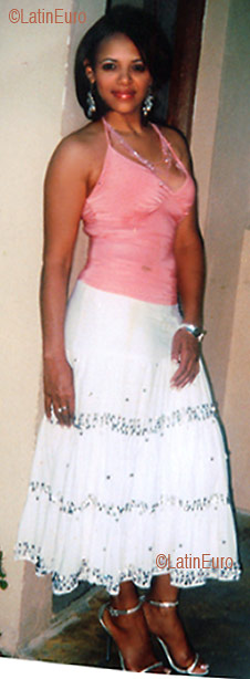 Date this delightful Any Country girl Raysa from  N644