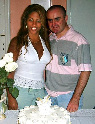 Date this hard body Any Country girl Thanks from  N674