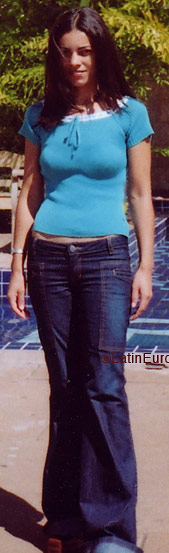 Date this beautiful Brazil girl Naiana from LONDRINA B6673