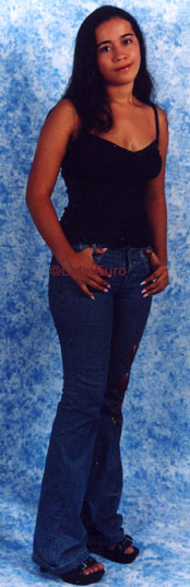 Date this athletic Brazil girl Luciana from BELEM B6740