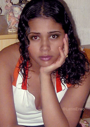 Date this charming Brazil girl Samara from GOIANIA B6798