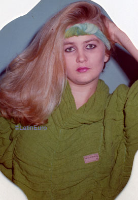 Date this pretty Brazil girl Onice from IJUI B8111