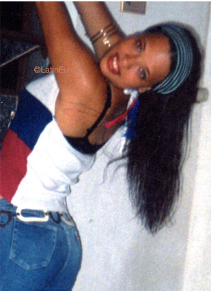 Date this funny Brazil girl Maria from RECIFE B8389