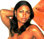 happy Brazil girl  from  B4406