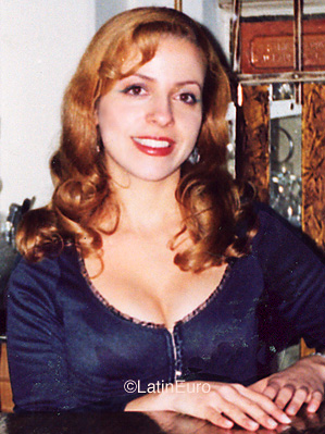 Date this beautiful Brazil girl Daniela from SAO PAULO B9940