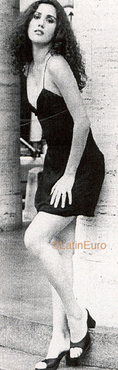 Date this cute Brazil girl Kely from RIO DE JANEIRO B9911