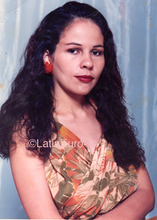 Date this delightful Brazil girl Lucineide from SALVADOR B9951