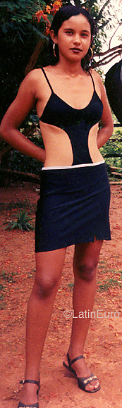 Date this good-looking Brazil girl Luzemir from XAPURI B9953