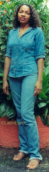 Date this foxy Brazil girl Maria from MACAPA B9926