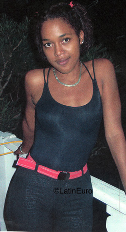 Date this foxy Dominican Republic girl Wanda from San Pedro de Macoris N3811