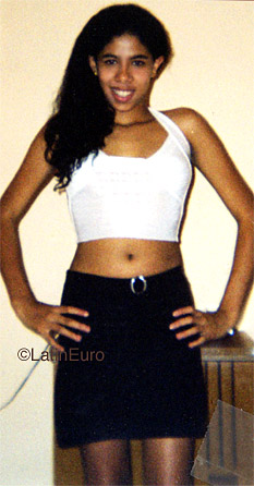 Date this good-looking Brazil girl Solange from ITAPEVI B9695