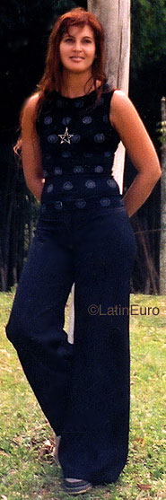 Date this cute Brazil girl Veronica from MOGI DAS CRUZES B9537