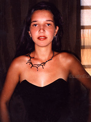 Date this pretty Brazil girl Pedriane from BAIRRO ALTO B9495