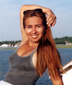 Date this happy Brazil girl Cirlene from SANTAREM B9409