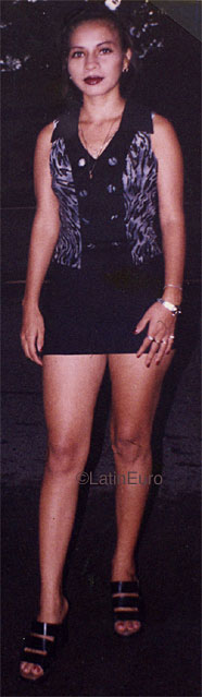 Date this tall Honduras girl Martha from Choloma N3712
