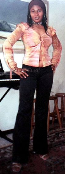 Date this pretty Brazil girl Rosemeire from  B9364