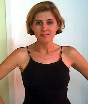 Date this hot Brazil girl Rosangela from SALVADOR B9031