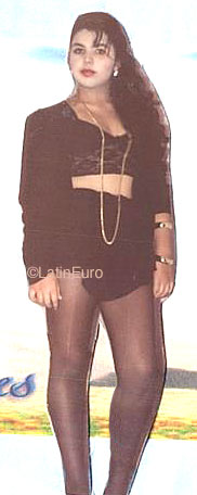 Date this good-looking Brazil girl Ariane from SAO PAULO B8990