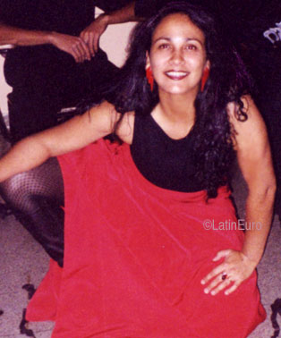 Date this good-looking Brazil girl Rosangela from  B8940