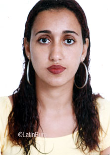 Date this lovely Brazil girl Michele from UBERLANDIA B8913