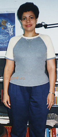 Date this exotic Colombia girl Rosa from Cali C49