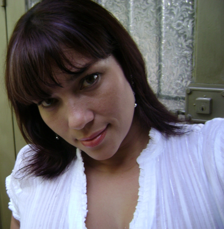 Date this cute Colombia girl Carolina from Bogota CO30