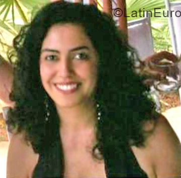 Date this funny Brazil girl Wanny from Indaiatuba BR183