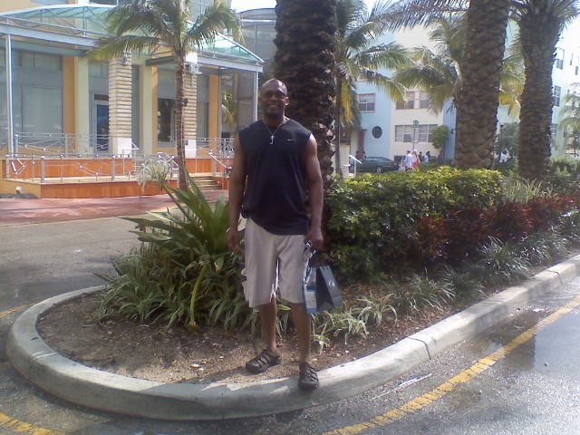 Date this cute United States man DEREK from HENRICO US147
