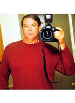 Date this stunning United States man Darrell from Denver US308
