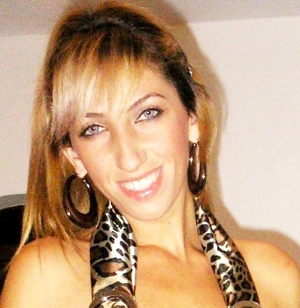 Date this foxy Brazil girl Cristiane from São Pedro BR257