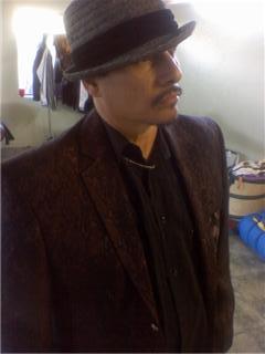 Date this tall United States man Latenitepr from Rialto US540