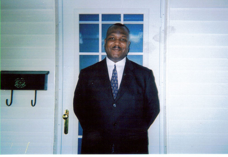 Date this voluptuous United States man DANIEL from Baltimore US582