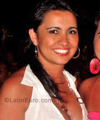 Date this hot Colombia girl Martha Patricia from Bogota CO359