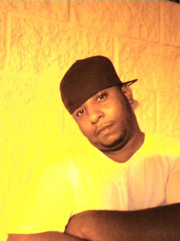 Date this passionate United States man Feaonthado from Bridgeport US1179
