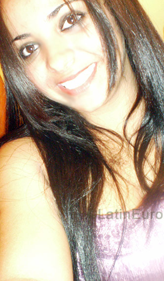 Date this gorgeous Brazil girl Lauana from Tucuma BR583