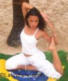 Date this hard body Brazil girl Fernanda from Sao Paulo BR611