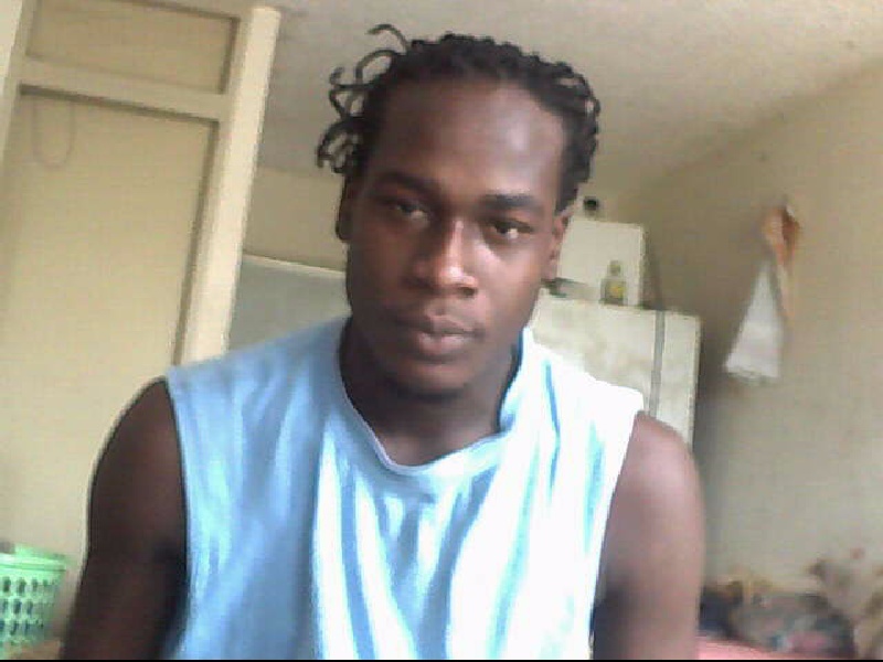 Date this attractive Jamaica man Crazykis from Longville Park JM18