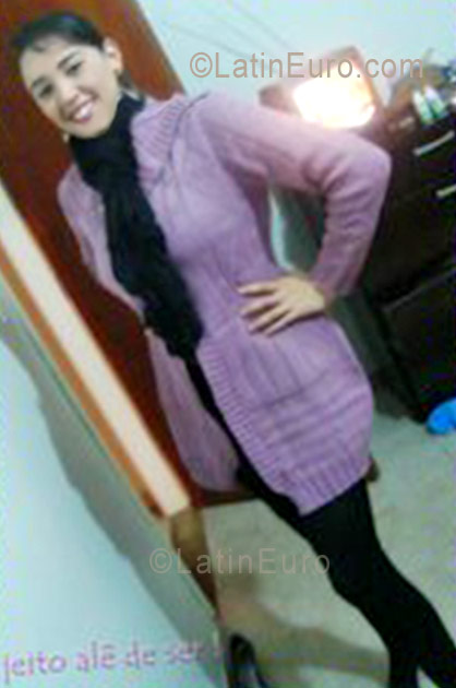 Date this delightful Brazil girl Alessandra from Catalao BR800