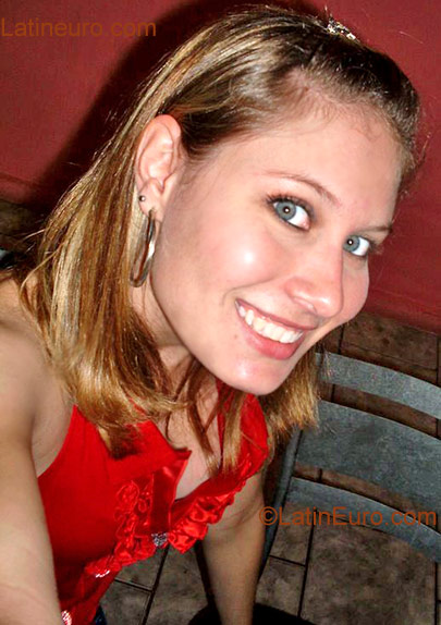 Date this good-looking Brazil girl Ana Beatriz from Sao Paulo BR841