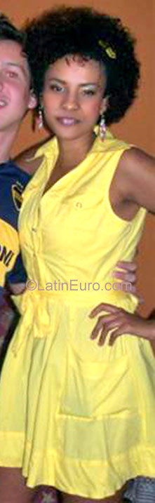 Date this fun Brazil girl Julayana from Taboao Da Serra BR847