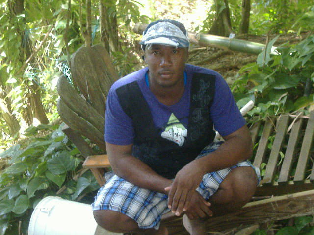 Date this nice looking Jamaica man Keven from Kingston JM20
