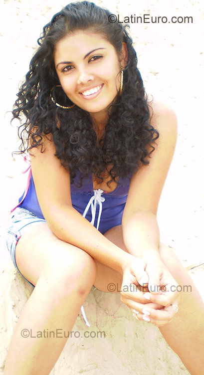Date this sensual Brazil girl Luciana De Cassia from Sao Luis BR863