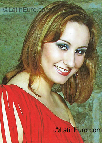Date this foxy Brazil girl Daiane from Caxias Do Sul BR882