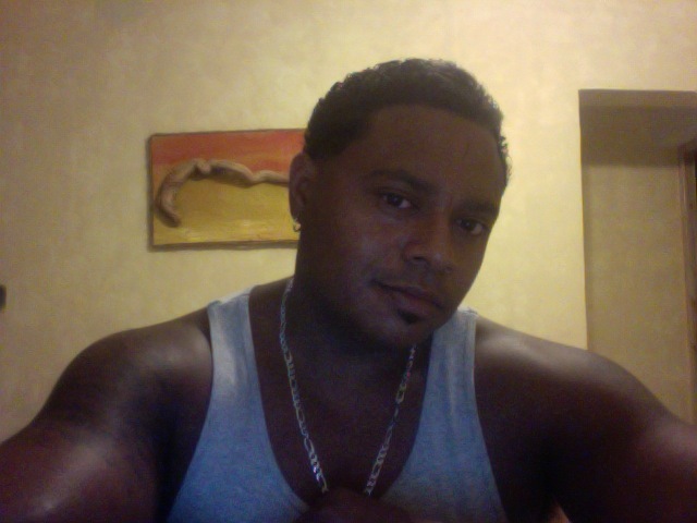 Date this voluptuous Dominican Republic man Freeman from Puerto Plata DO679