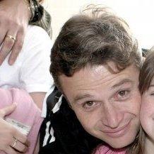 Date this pretty Brazil man Cesar from Curitiba BR988