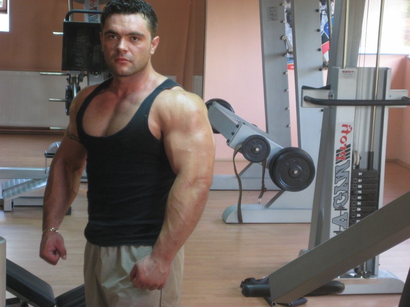 Date this exotic Bosnia and Herzegowina man Petar from Kiseljak BA5