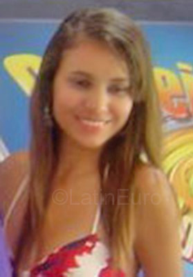 Date this happy Brazil girl Jessica from Marica BR998