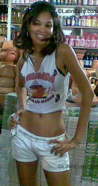 Date this lovely Brazil girl Sheila from  BR999