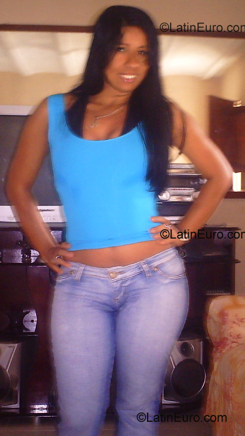 Date this gorgeous Brazil girl Ana maria from Paulista BR1020