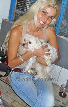 Date this good-looking Brazil girl Jaqueline from Ituverava BR1197